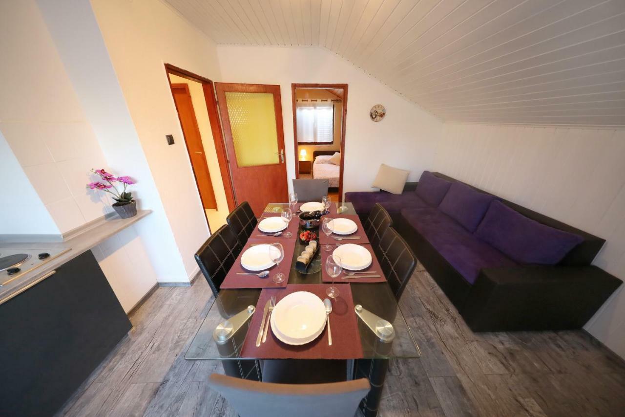 Appartement Leona à Sukošan Extérieur photo